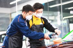 <b>学汽修到底去学校还是跟师傅？</b>
