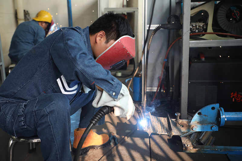 <b>学焊工技术，“培训+考证”双丰收</b>